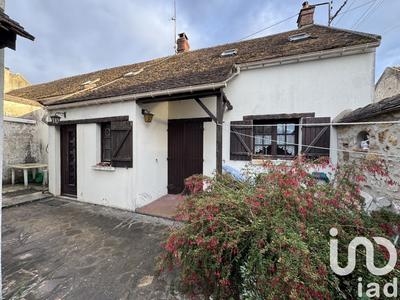 Maison - 233 m² - 9 pièces