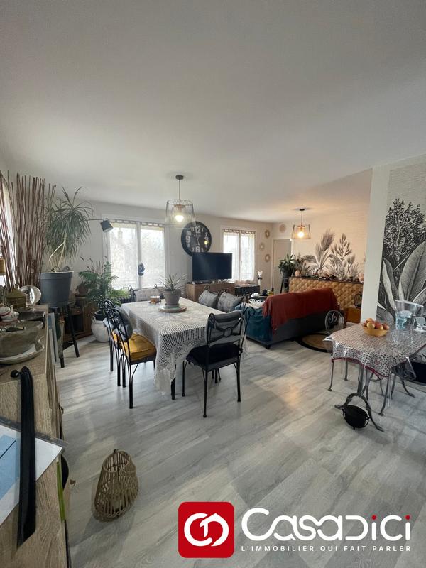 Maison - 90 m² - 4 pièces