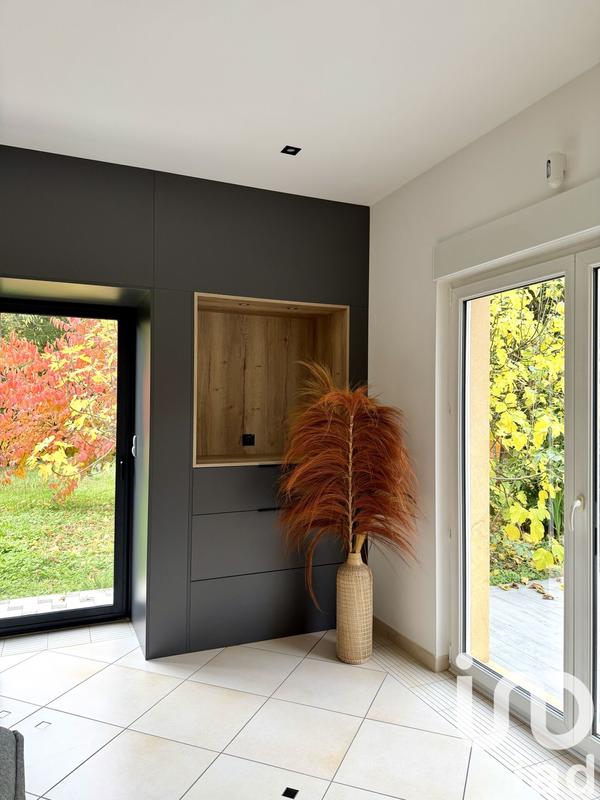 Maison - 253 m² - 6 pièces