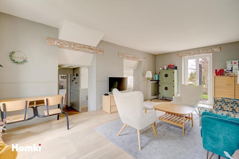 Maison - 181 m² - 6 pièces