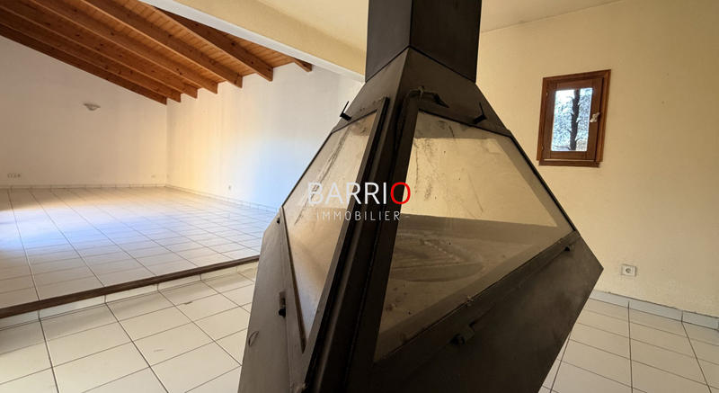 Maison traditionnelle - 155 m² - 5 pièces