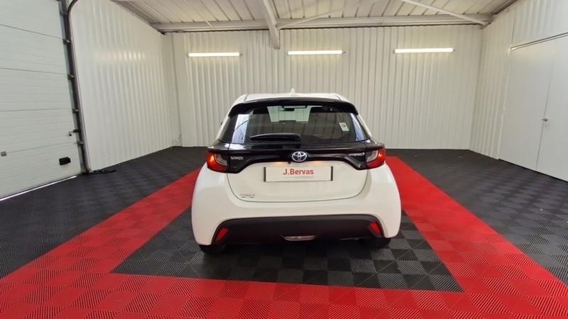 Toyota Yaris Hybride 116h France Business