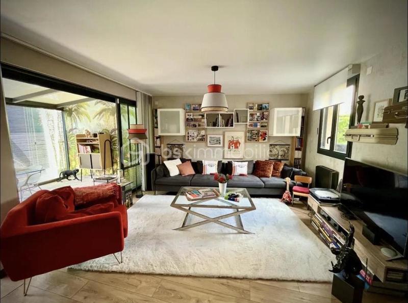 Maison - 130 m² - 7 pièces