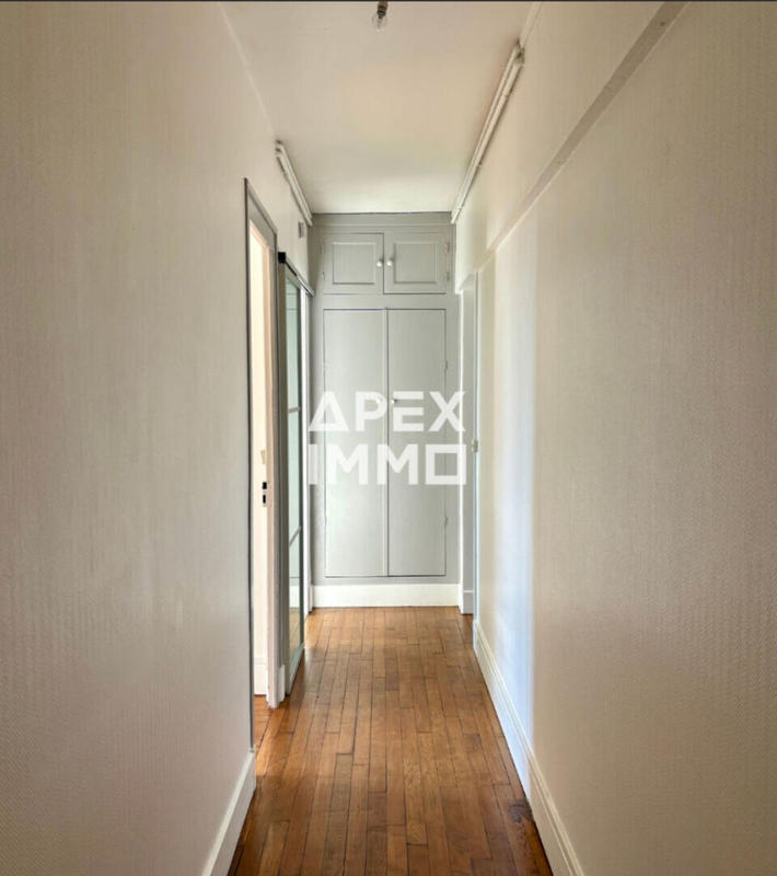 Appartement - 58 m² - 2 pièces