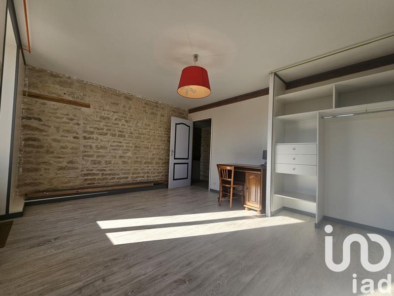 Maison - 210 m² - 6 pièces