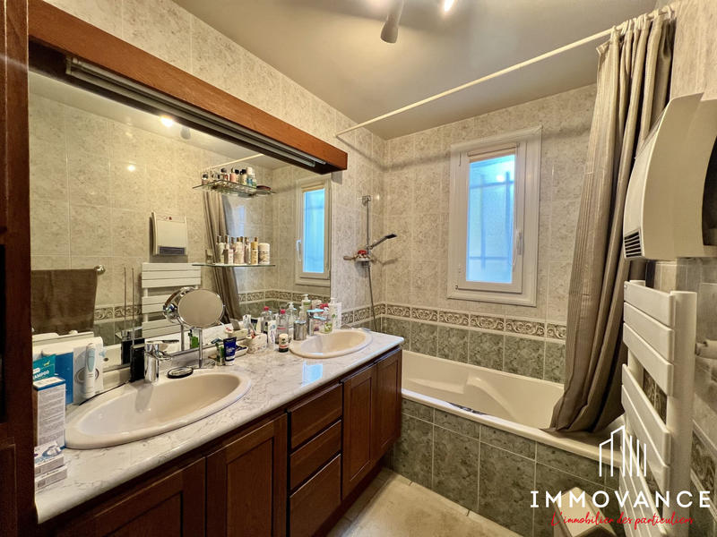 Maison - 104 m² - 5 pièces