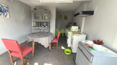 Maison - 135 m² - 9 pièces