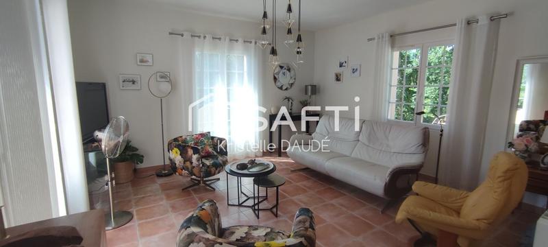 Maison - 210 m² - 6 pièces