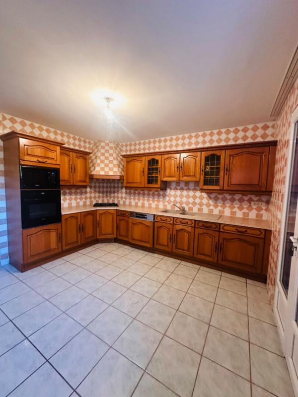 Maison - 150 m² - 7 pièces