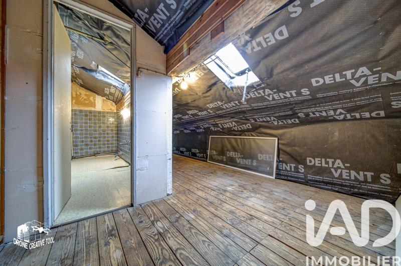 Maison - 262 m² - 7 pièces