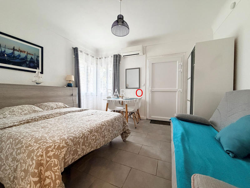 Villa - 234 m² - 11 pièces