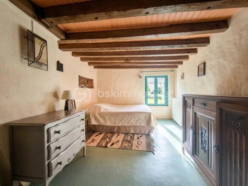 Maison - 107 m² - 5 pièces