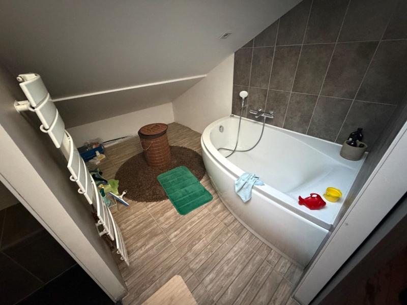 Maison - 150 m² - 4 pièces