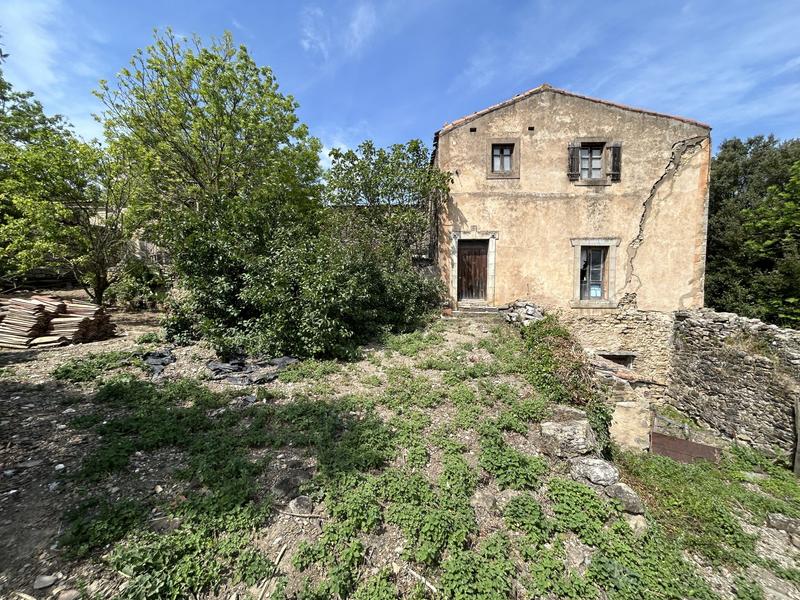 Maison - 300 m² - 5 pièces