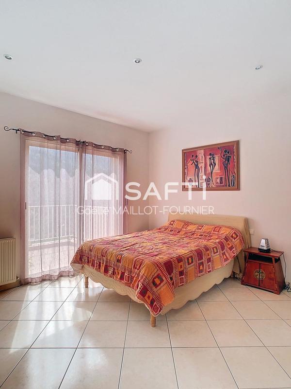 Maison - 173 m² - 5 pièces