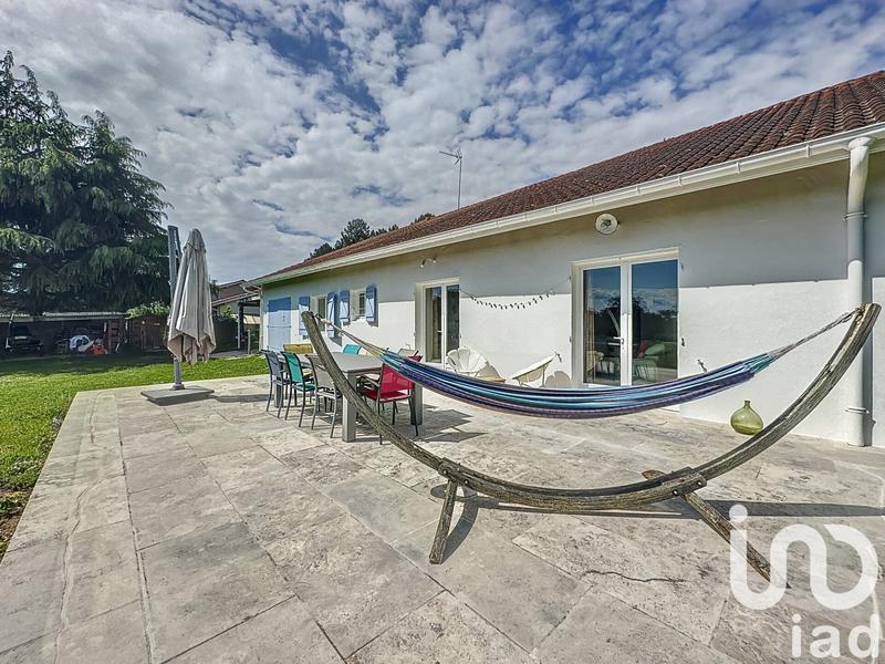 Maison - 140 m² - 5 pièces