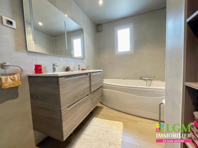 Maison - 129 m² - 5 pièces