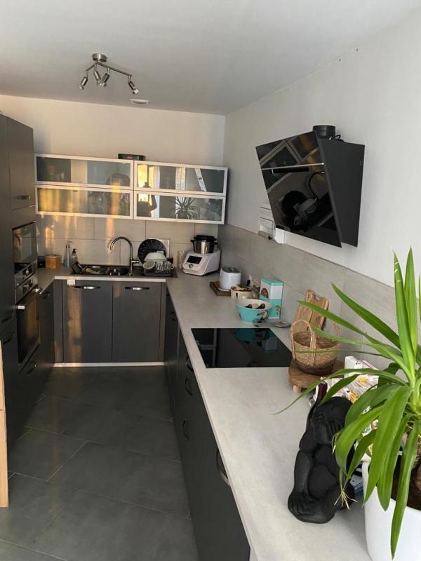 Appartement - 76 m² - 3 pièces