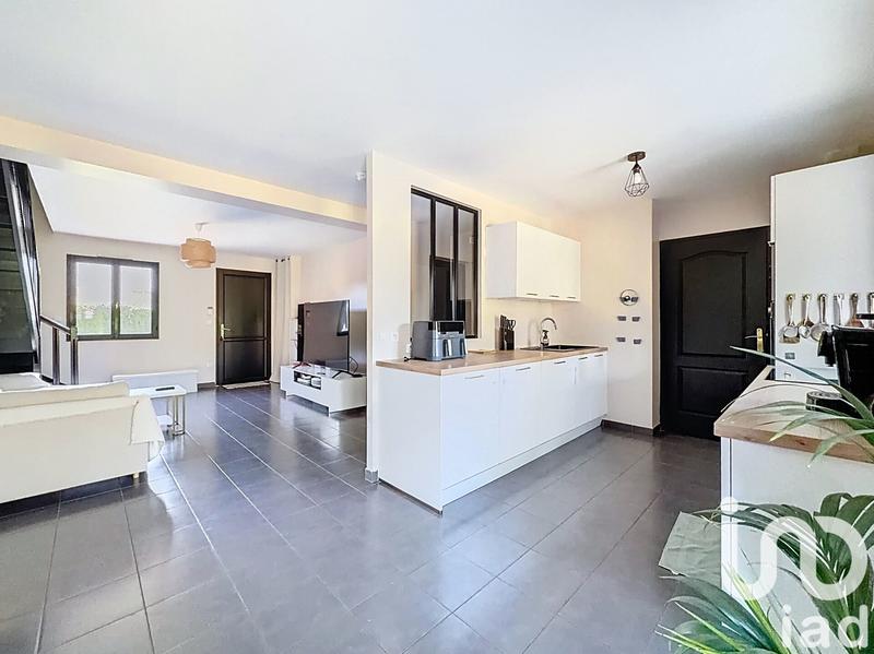 Maison - 110 m² - 6 pièces