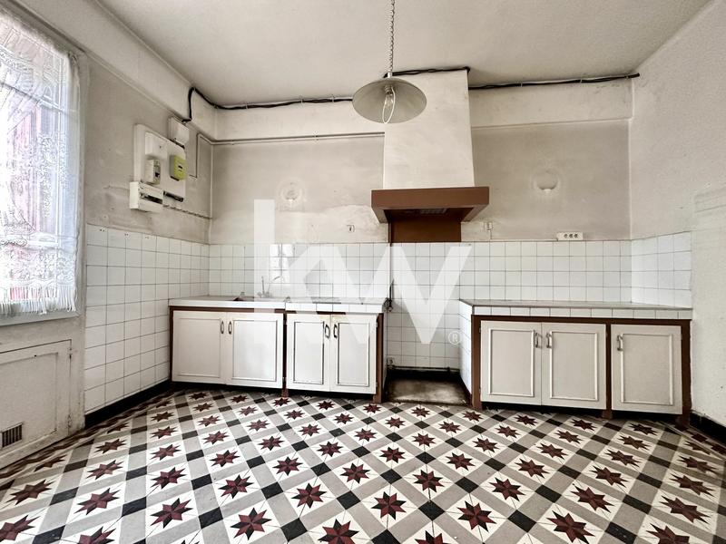 Maison - 148 m² - 7 pièces