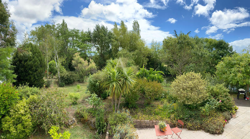 Maison - 165 m² - 6 pièces