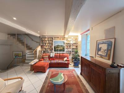 Maison - 174 m² - 5 pièces