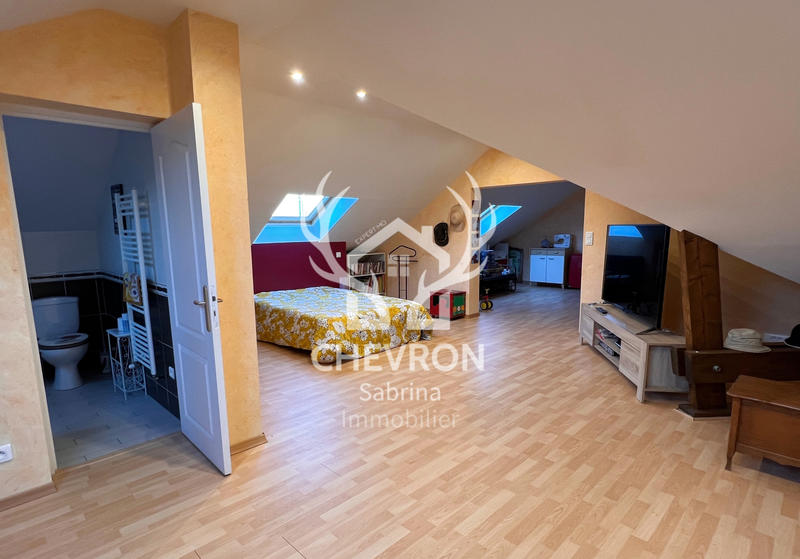 Maison - 181 m² - 6 pièces