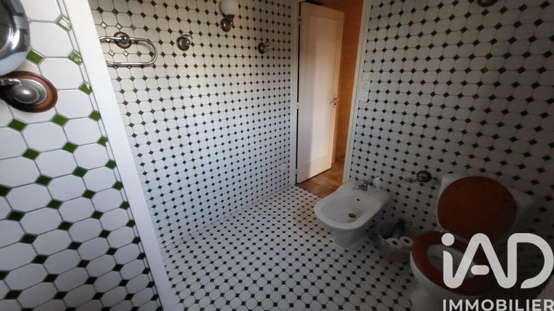 Maison - 99 m² - 6 pièces