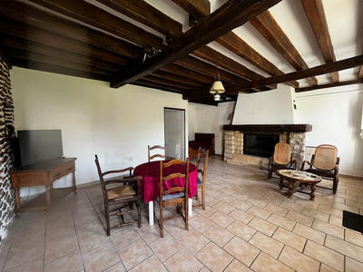 Maison - 140 m² - 5 pièces