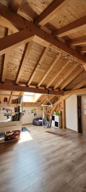 Maison - 151 m² - 6 pièces