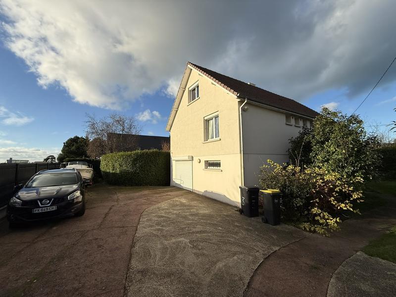 Maison - 150 m² - 5 pièces