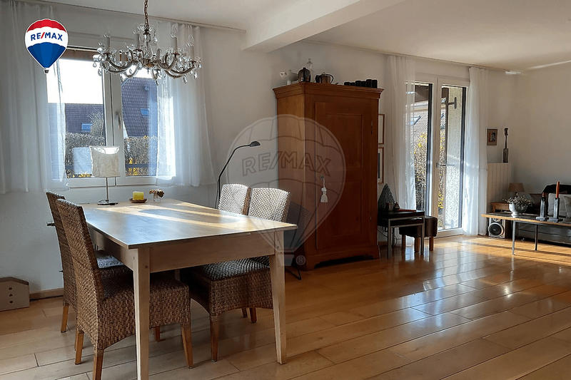 Maison - 94 m² - 4 pièces