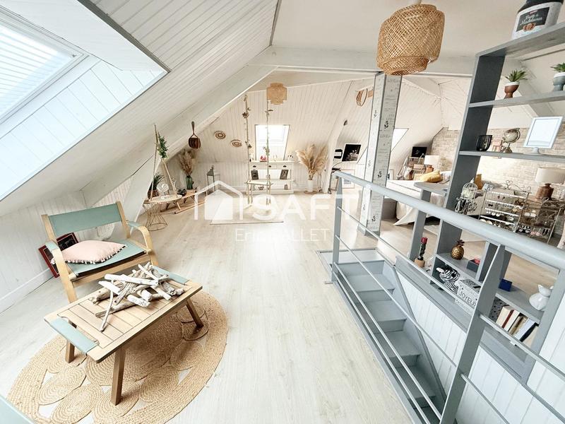 Maison - 210 m² - 8 pièces