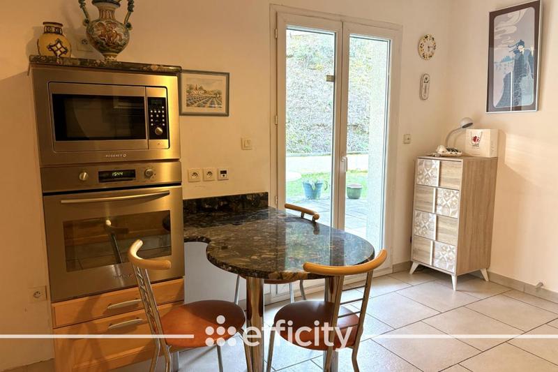 Appartement - 120 m² - 4 pièces