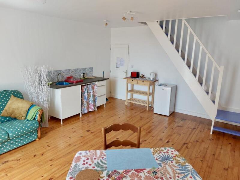 Maison - 320 m² - 9 pièces