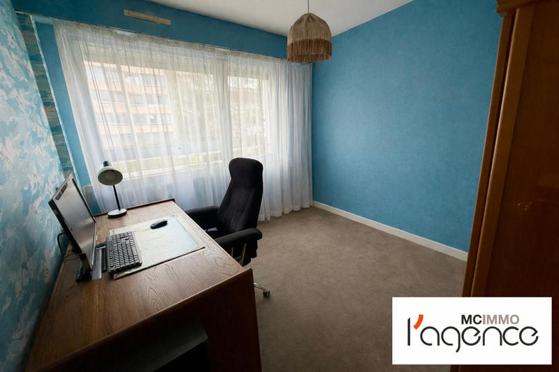 Appartement - 80 m² - 4 pièces