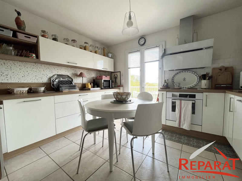 Maison - 178 m² - 7 pièces