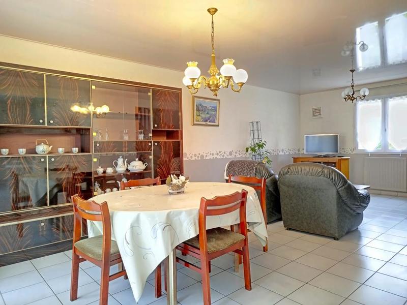 Maison - 134 m² - 6 pièces
