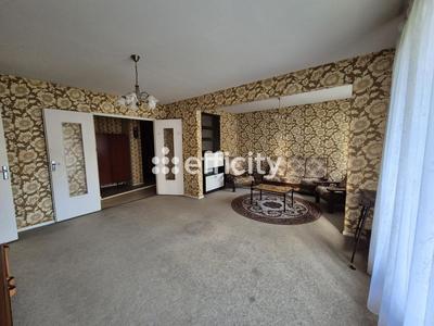 Appartement - 86 m² - 4 pièces