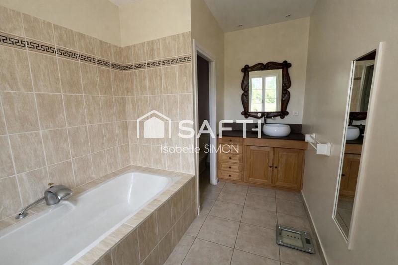 Maison - 150 m² - 7 pièces