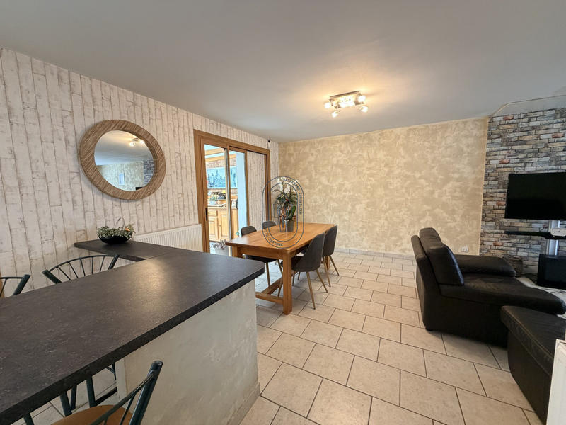 Maison - 110 m² - 5 pièces