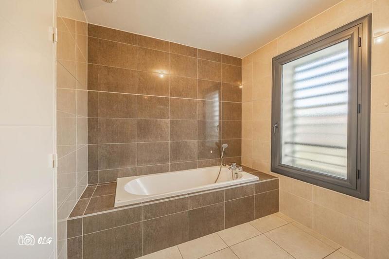 Maison - 136 m² - 5 pièces