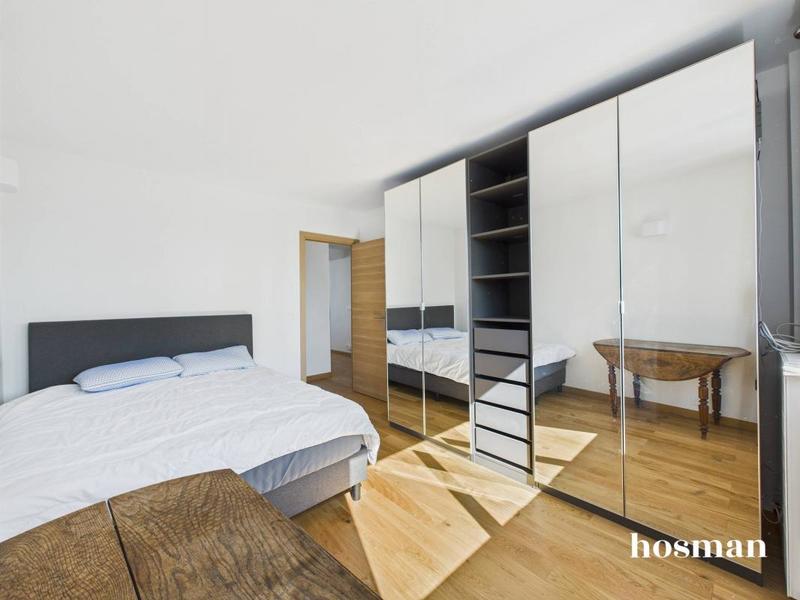 Appartement - 90 m² - 4 pièces