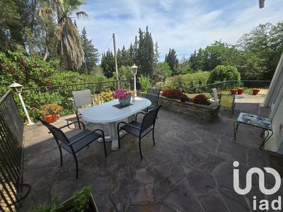 Maison - 228 m² - 6 pièces