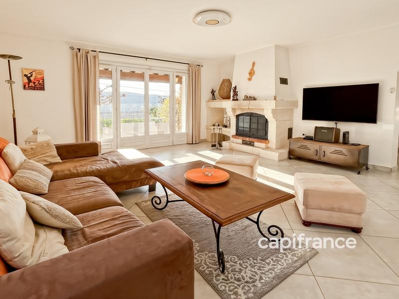 Villa - 142 m² - 5 pièces