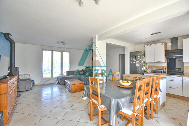 Maison - 153 m² - 6 pièces