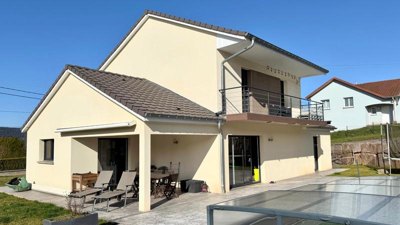 Maison - 165 m² - 6 pièces