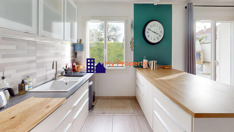 Maison traditionnelle - 100 m² - 6 pièces