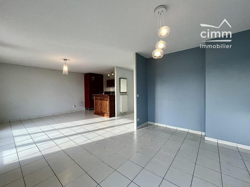 Appartement - 60 m² - 3 pièces