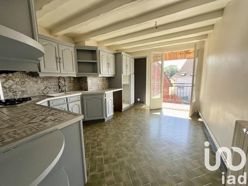 Maison - 330 m² - 13 pièces